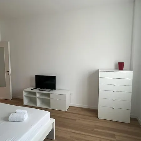 Emily's Milan